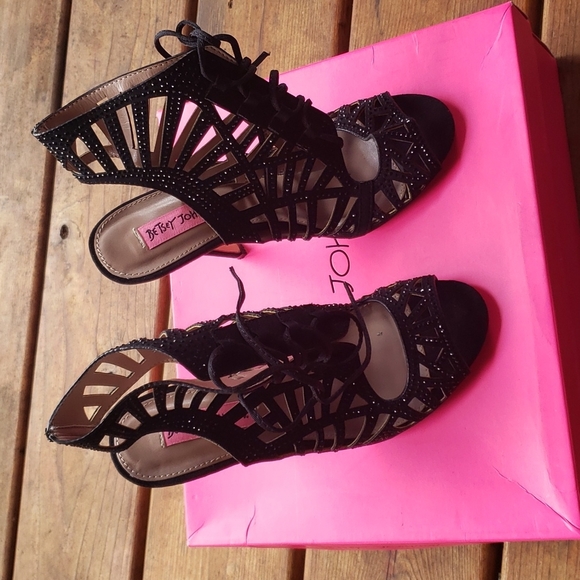 BETSEY JOHNSON Lexxe Rhinestone Cage Sandals sz 6 - Picture 9 of 15